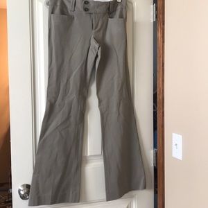 Like new Banana Republic Sloan Fit pants size 6